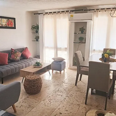 Apartamento San Diego Acogedor Duplex Cerca A Bóvedas *